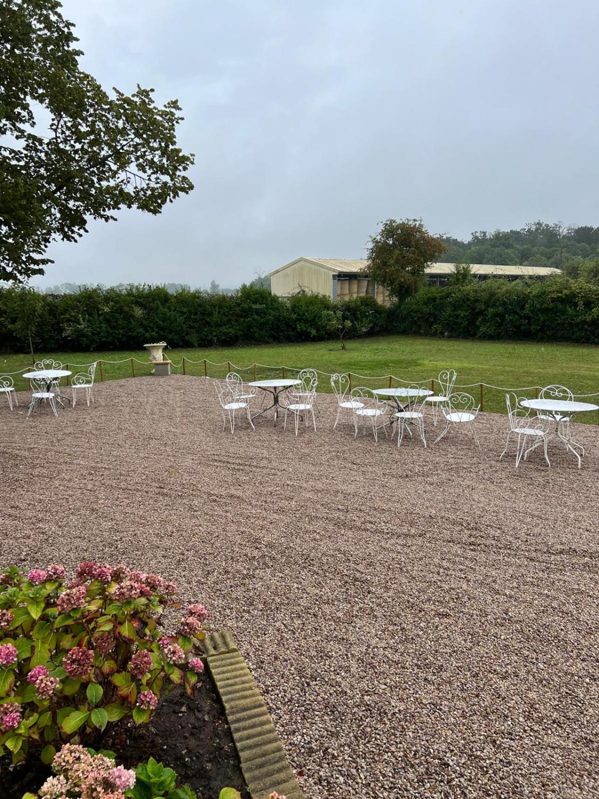 Le Manoir De La Baronnie Villa Norrey-en-Auge Luaran gambar