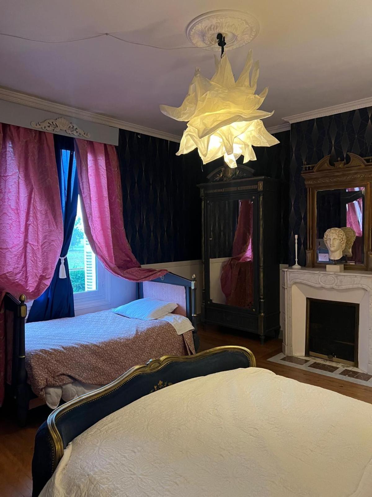 Le Manoir De La Baronnie Villa Norrey-en-Auge Luaran gambar