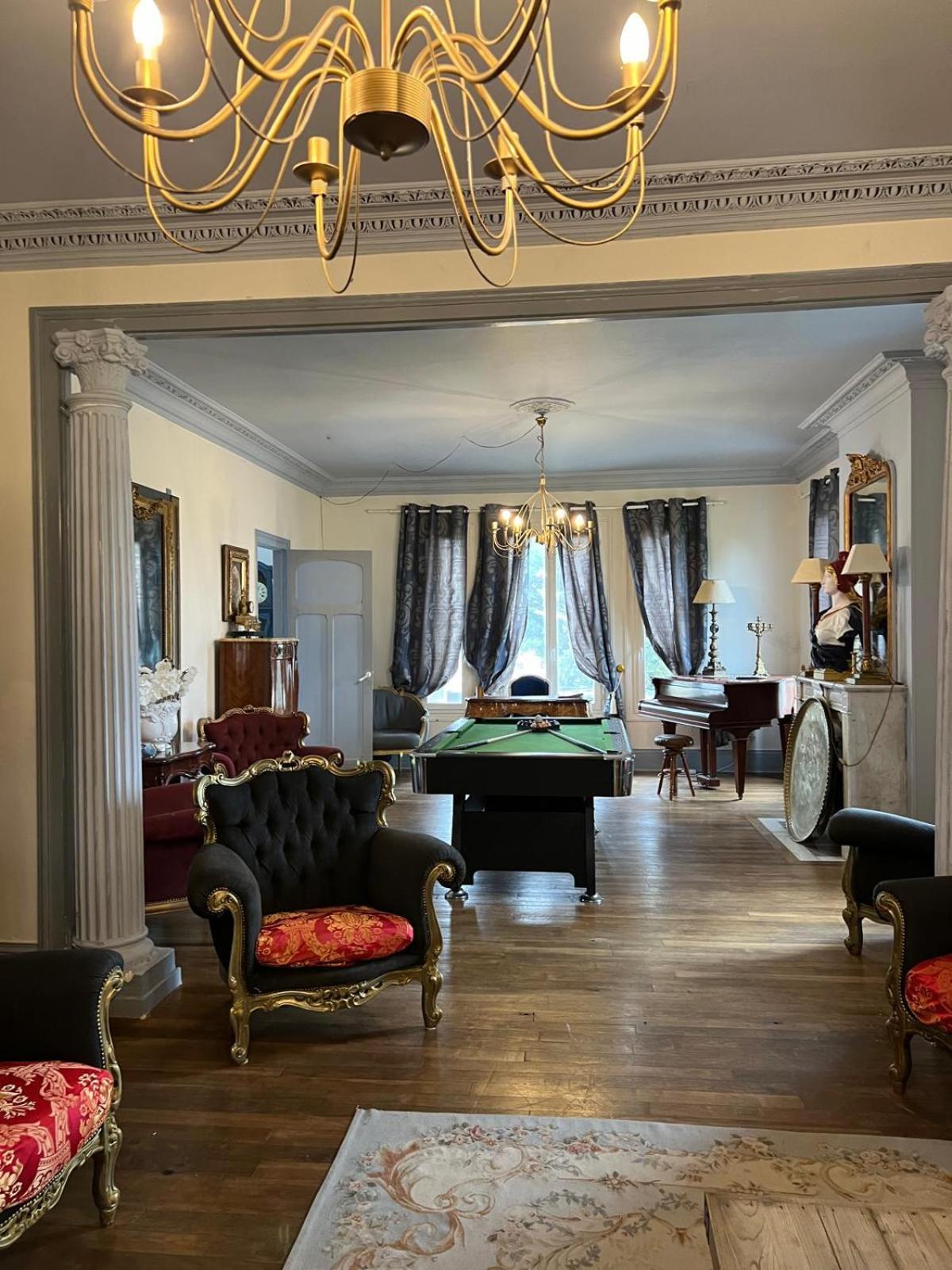 Le Manoir De La Baronnie Villa Norrey-en-Auge Luaran gambar