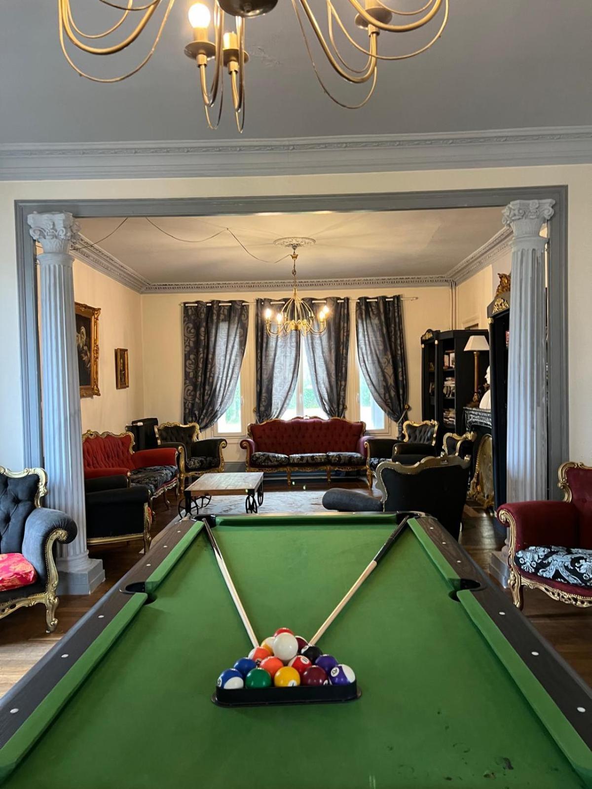 Le Manoir De La Baronnie Villa Norrey-en-Auge Luaran gambar