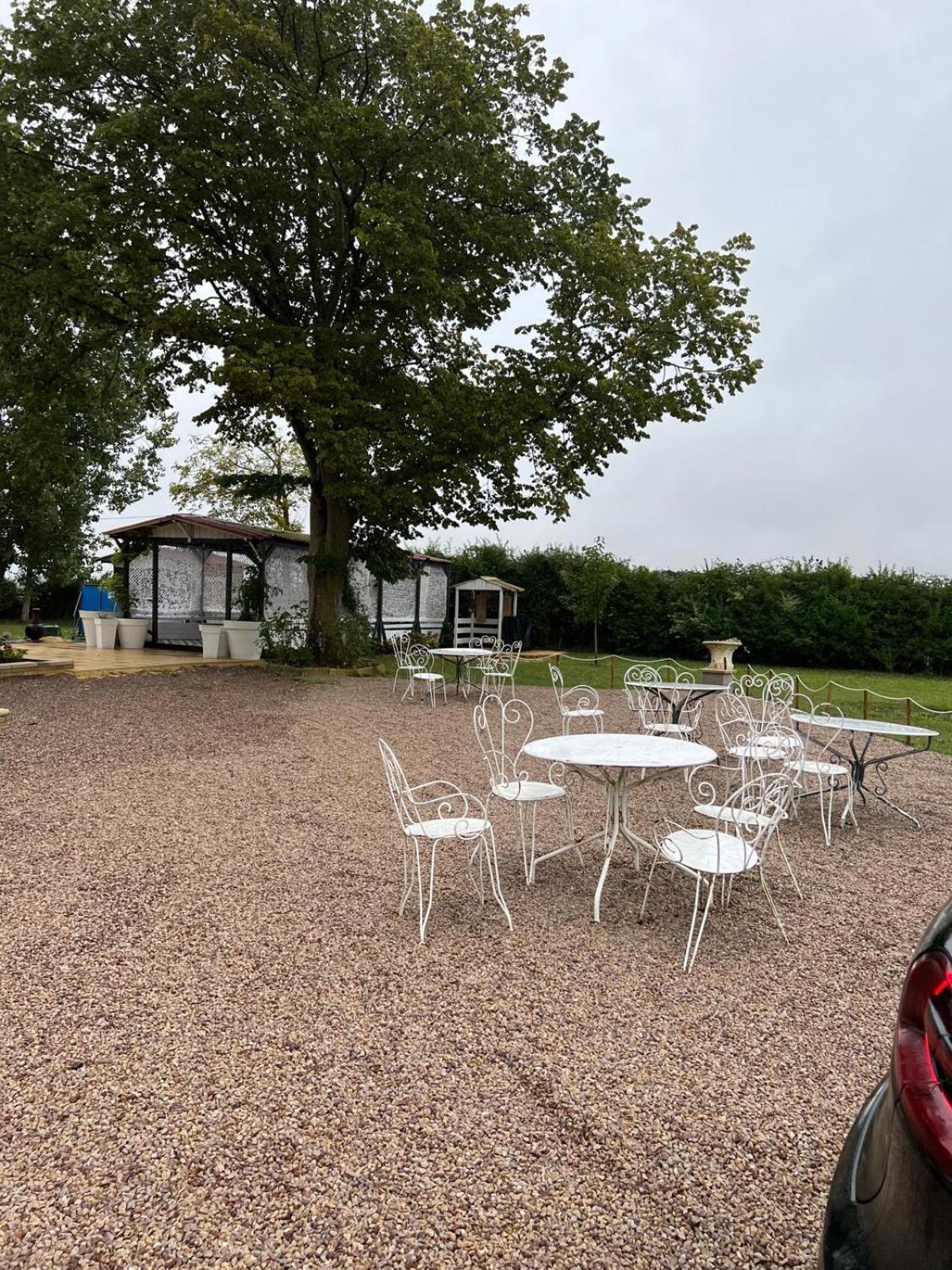 Le Manoir De La Baronnie Villa Norrey-en-Auge Luaran gambar
